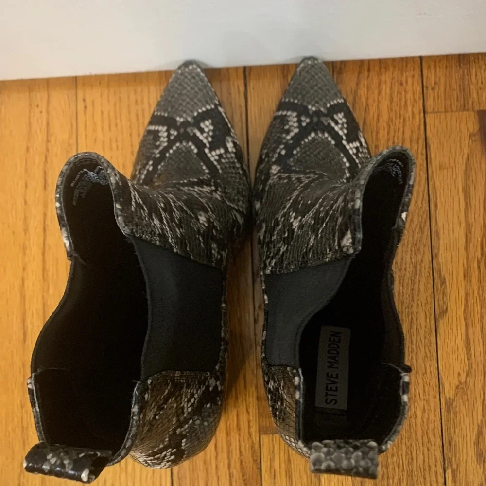 Steve Madden Snakeskin Heeled Boots - Picture 5 of 5